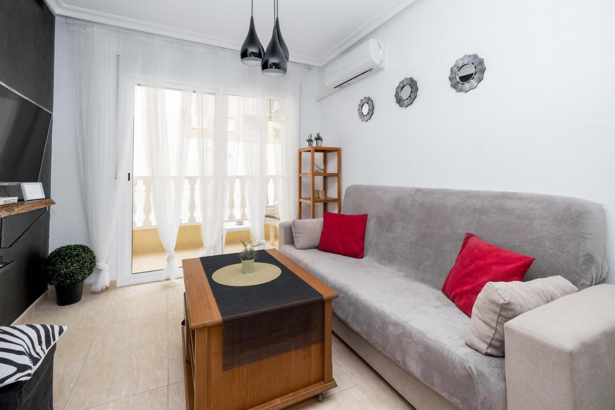 Relax Apartment Торевиеха Екстериор снимка